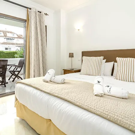 公寓 Stunning 2 Bedroom In Aldea Blanca 马尔韦利亚