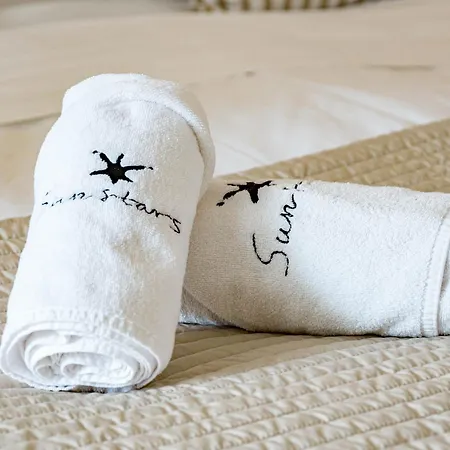 Stunning 2 Bedroom In Aldea Blanca Apartman Marbella