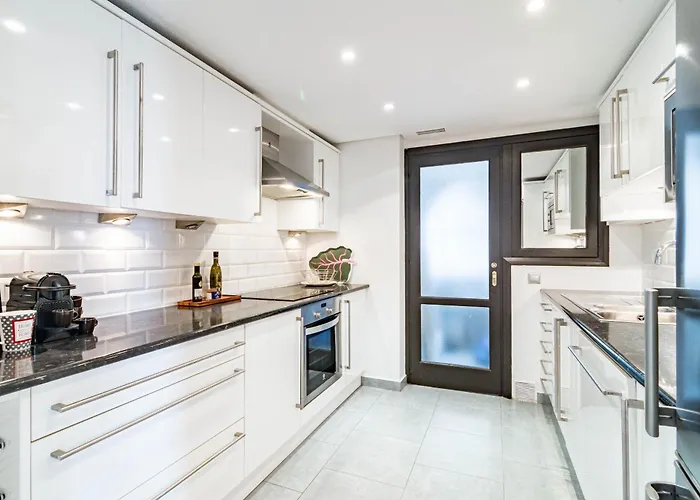 Stunning 2 Bedroom In Aldea Blanca * 마르베야