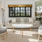 Apartment Stunning 2 Bedroom In Aldea Blanca