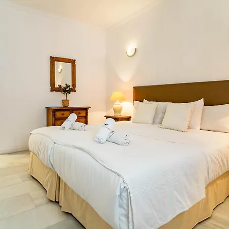 Stunning 2 Bedroom In Aldea Blanca דירה מארבלה